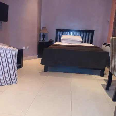 Allure Suites - Guest Room