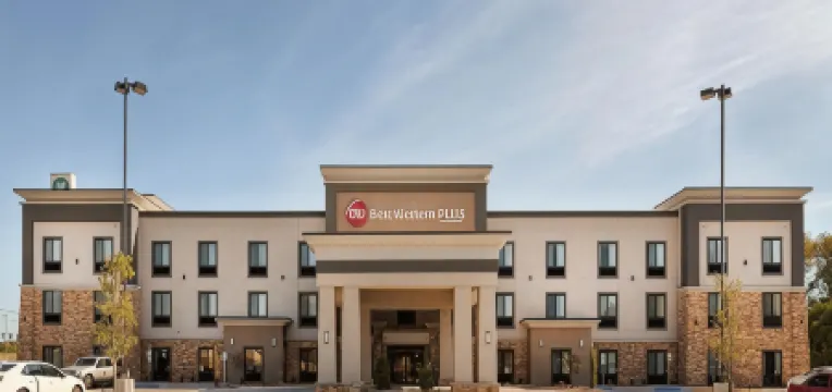 Best Western Plus Ardmore Inn Suites