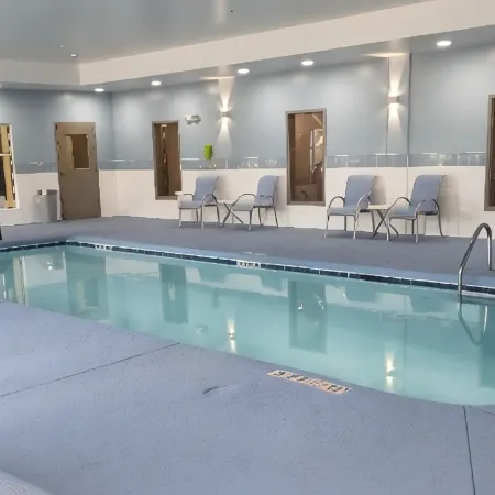 Holiday Inn Express & Suites SMITHFIELD - SELMA I-95 by IHG