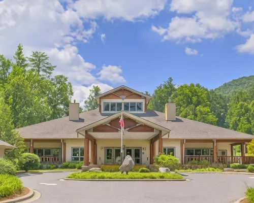 費爾威森林 傑克遜縣酒店