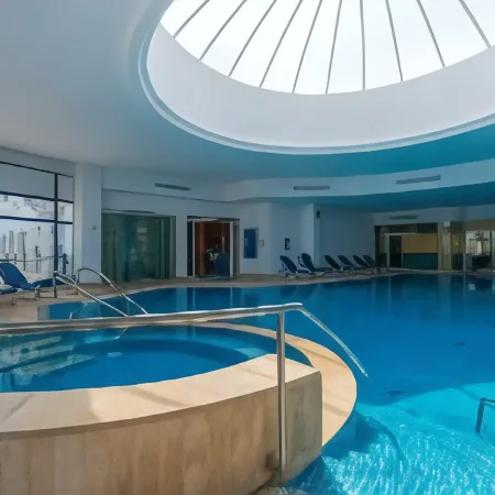 Regency Hotel & Spa