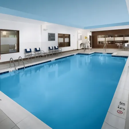 Hampton Inn & Suites by Hilton Falls Church