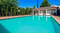Best Western Plus Grand Manor Inn Hotels in Springfield