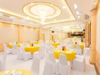 โชคดีเพลส โรงแรมในสกลนคร
