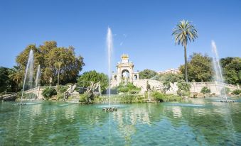 Sant Jordi Hostels Sagrada Familia