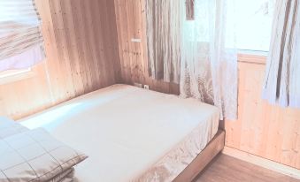 Gapyeong Deoksoline Unshared House Pension