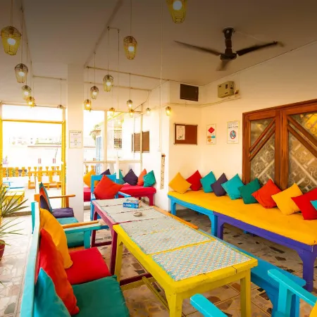 Gostops Lite Varanasi