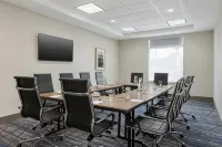 Holiday Inn Express & Suites OTTAWA EAST - ORLEANS by IHG