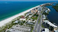 Carousel Motel -Redington Shores - Motels
