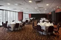 Grand Papua Hotel - breakfast