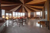 Mars Land Luxury Camp