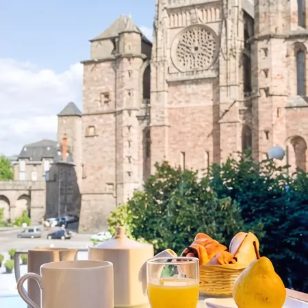 Mercure Rodez Cathédrale &Résidence Managed by Mercure Rodez