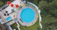 Hotel Sputnik Batumi - Rooftop Pools