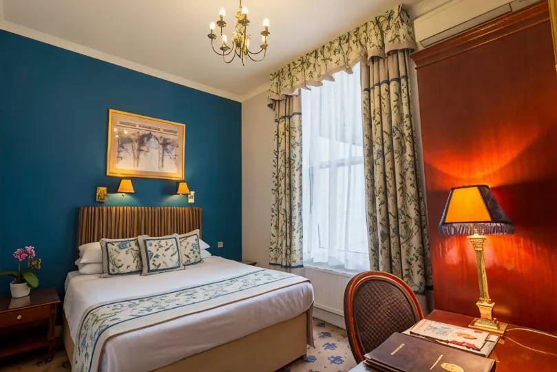 London Lodge Hotel