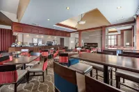 Comfort Suites - Pool