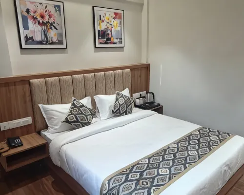 Monarch Montvert Hitec Hotels near IIIT