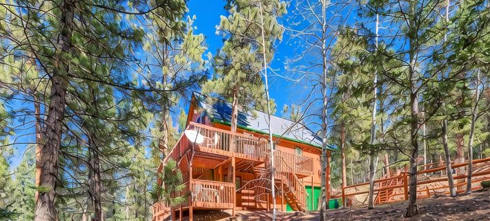 Superb Three Acre Mountain View Home for Reunions/Families Ξενοδοχεία στην πόλη Teller County