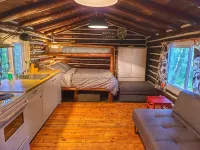 Birch Cabin- North Frontenac Lodge