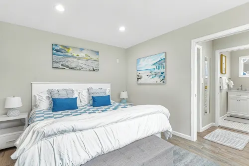 "The Shores" One Bedroom with A/C Steps to La Jolla Shores Beach, San Diego