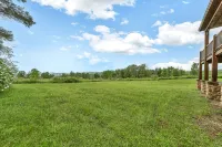 Spacious Ellicottville 5-bedroom 4-bath chalet with WiFi, AC