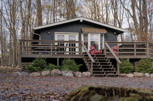 Cozy Cottage in Locust Lake w/ Seasonal Lake Views - Maalaistalo