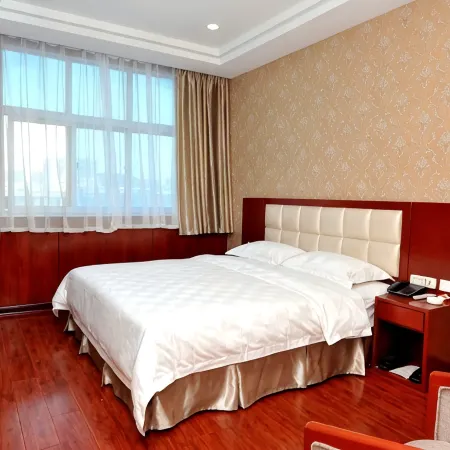Baicheng Hotel