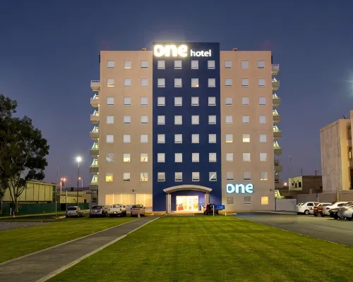 One San Luis Potosi Glorieta Juarez Hotels near Alfonso Lastras Stadium
