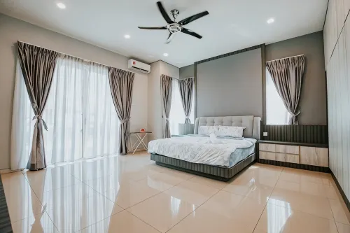 Ipoh Midtown VastblueEscape Pool Villa 6B6B @23Pax