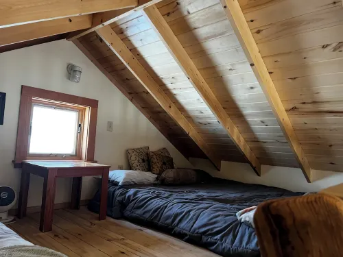Serene Cabin Retreat