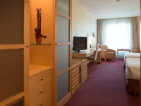 VIP Executive Entrecampos - Hotel & Conference Hotels near Entrecampos