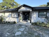 Remarkable House finding at 7.9m distance from Disney and 7.2m to OCCC Hotels in Gotha