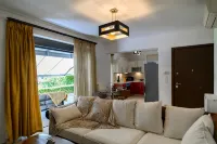 Athenian Riviera Prestige 2 bedroom - 발코니