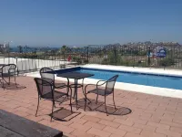 Los Jitos Hotel & Suites