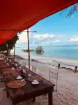 Mangrove Lodge - Beach