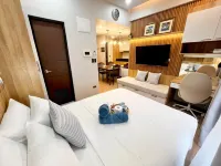 Smart Condo Living at Saint Dominique - Mountain view