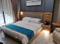 Fengqiu Lotus Hot Spring Hotel - parking
