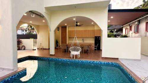 The Luxurious 40 @ Millos Villa -  Casas de vacaciones