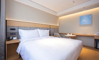 JI Hotel (Shanghai Qiantan Haiyang Road)