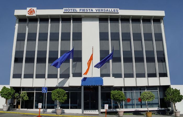 Fiesta Versalles