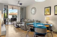 Quiet and Cozy Eagle Beach Area w/King Bed - 3-Star