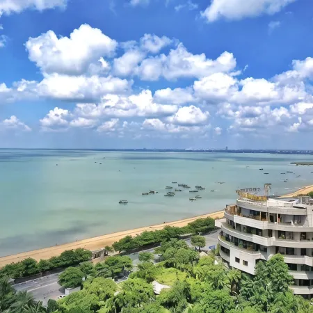Beibu Gulf No.1 Capricorn E-sports Themed Scenic Apartment