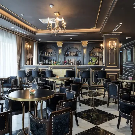 Monarque Hotel Danang