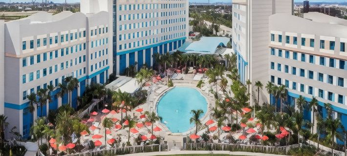 Universal’s Endless Summer Resort – Surfside Inn and Suites Hotels in Orlando