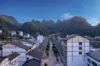Libo Xiaoqikong Banshan Yunshe - lãng mạn