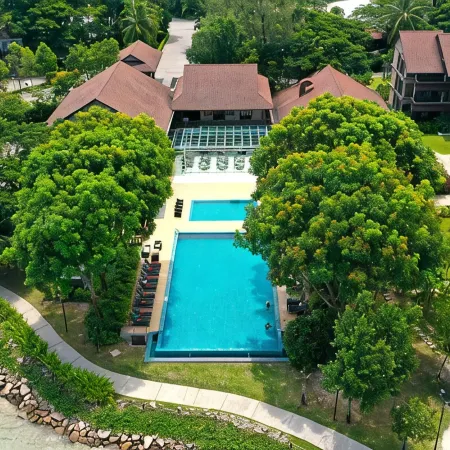 Ombak Villa Langkawi Отели рядом с достопримечательностью «Канатная дорога Лангкави»