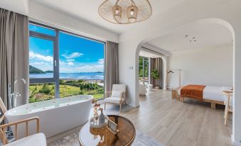 Floral Hotel·Xiapu Xinyi Hotel (Sansha Xiaohao Beach Branch)