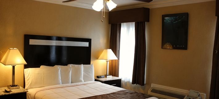 Sea Air Inn & Suites - Downtown - Restaurant Row Hotels in Morro Bay