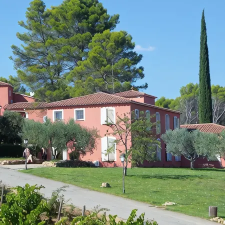 Domaine Rabiega - Vineyard and Boutique Hotel