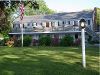 Sesuit Harbor House