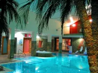 Burton Hotel - piscine